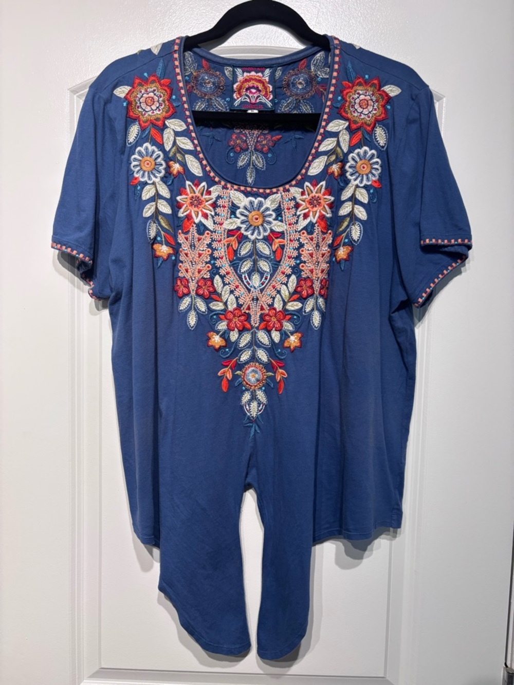 Johnny Was Blue Short-Sleeve Embroidered Scoop Neck Tee